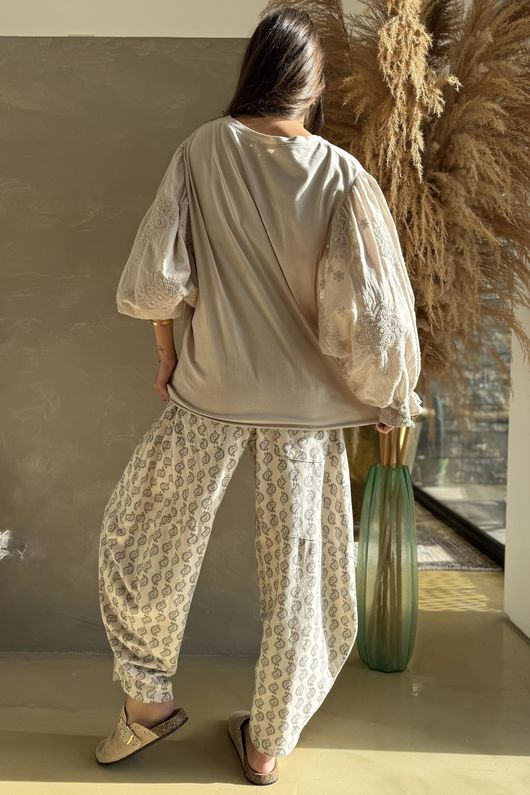 Atik Batwing Top Calico - p